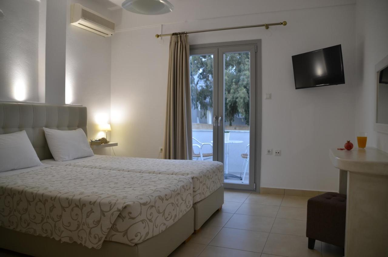Hotel Niovi Fira  Exterior foto